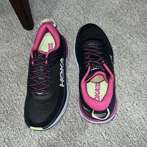 Brand new Hokas: W Bondi 7. Size 7.5